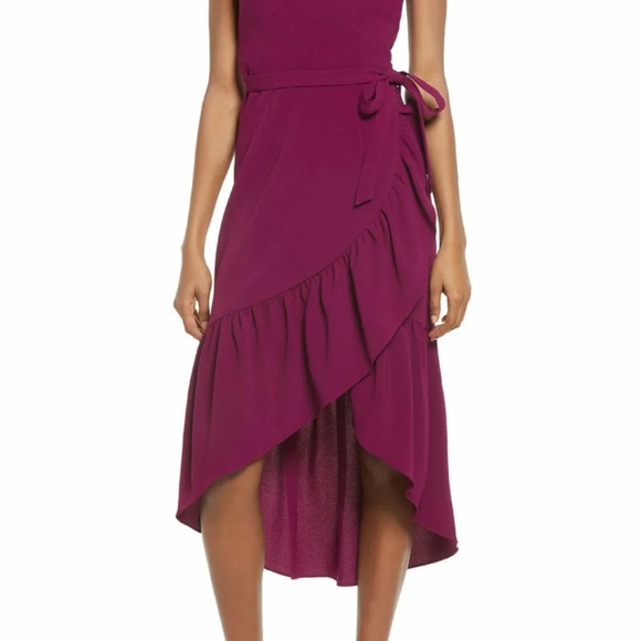Dress the Population Dresses & Skirts - Dress The Population Delphine Wrap Dress